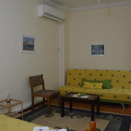 Jean Apartment Thessaloniki Buitenkant foto
