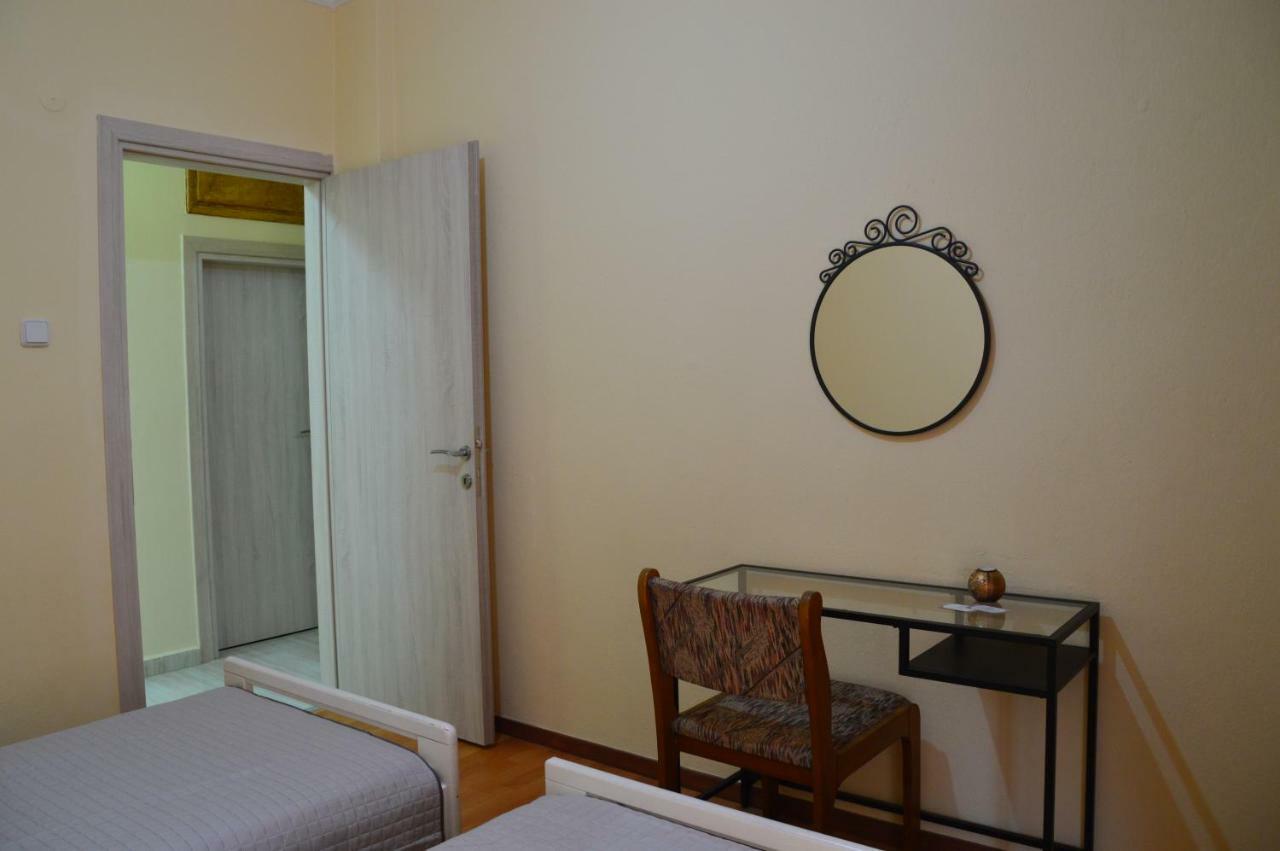 Jean Apartment Thessaloniki Buitenkant foto