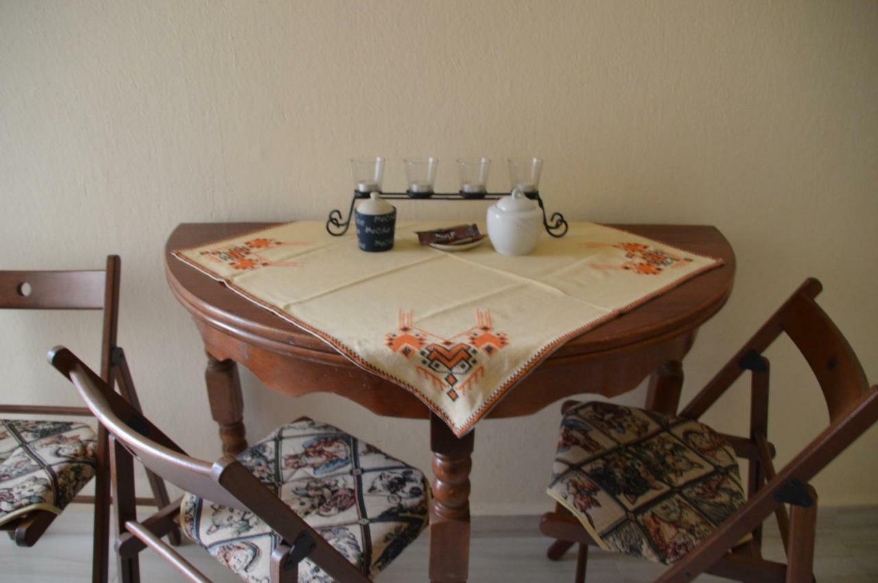 Jean Apartment Thessaloniki Buitenkant foto